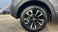 Vauxhall Crossland 1.2 Turbo [130] Design 5dr Auto Petrol Hatchback